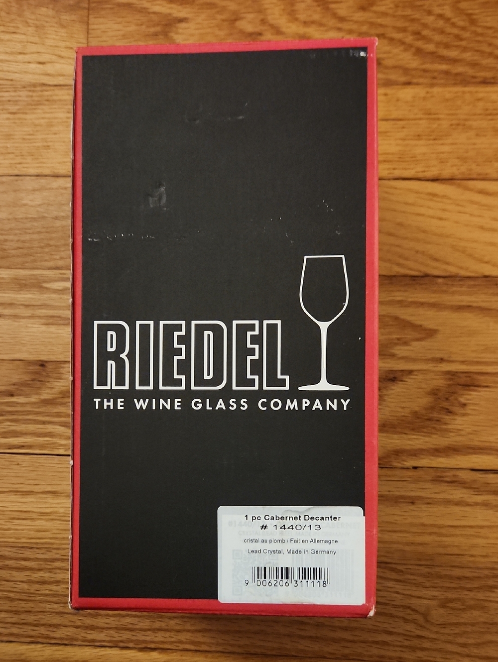 Riedel Black Box with Red Border Wine Glass Packaging